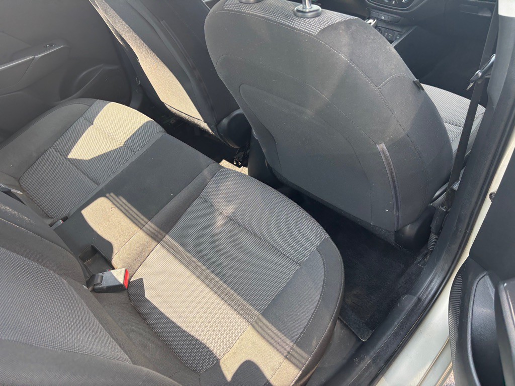 2018 Hyundai Accent Image 15