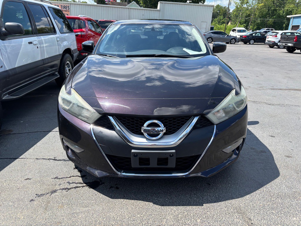 2016 Nissan Maxima Image 2
