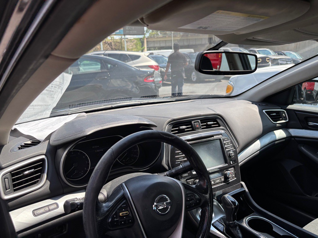 2016 Nissan Maxima Image 7