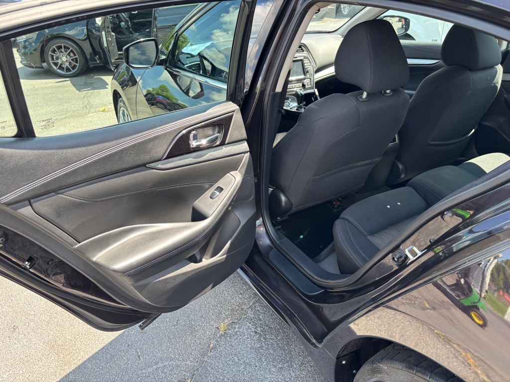 2016 Nissan Maxima Image 9
