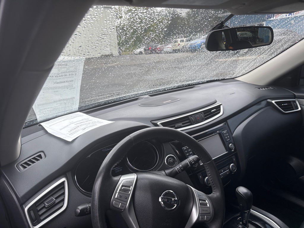 2016 Nissan Rogue Image 8