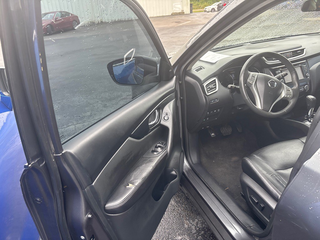 2016 Nissan Rogue Image 9