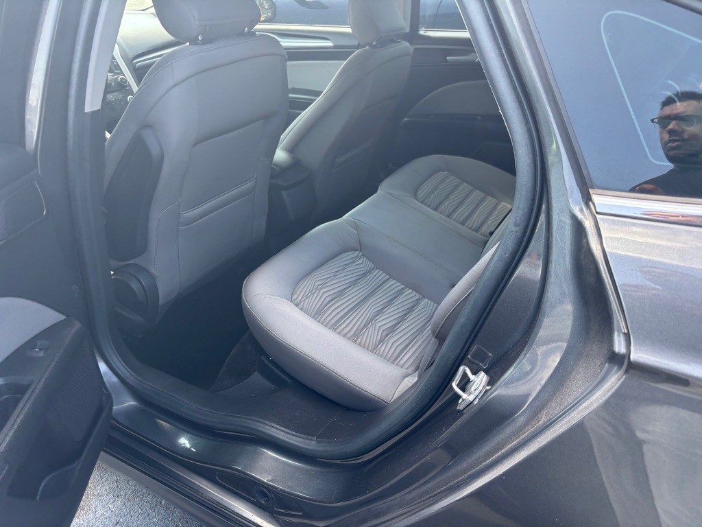 2016 Ford Fusion Image 7