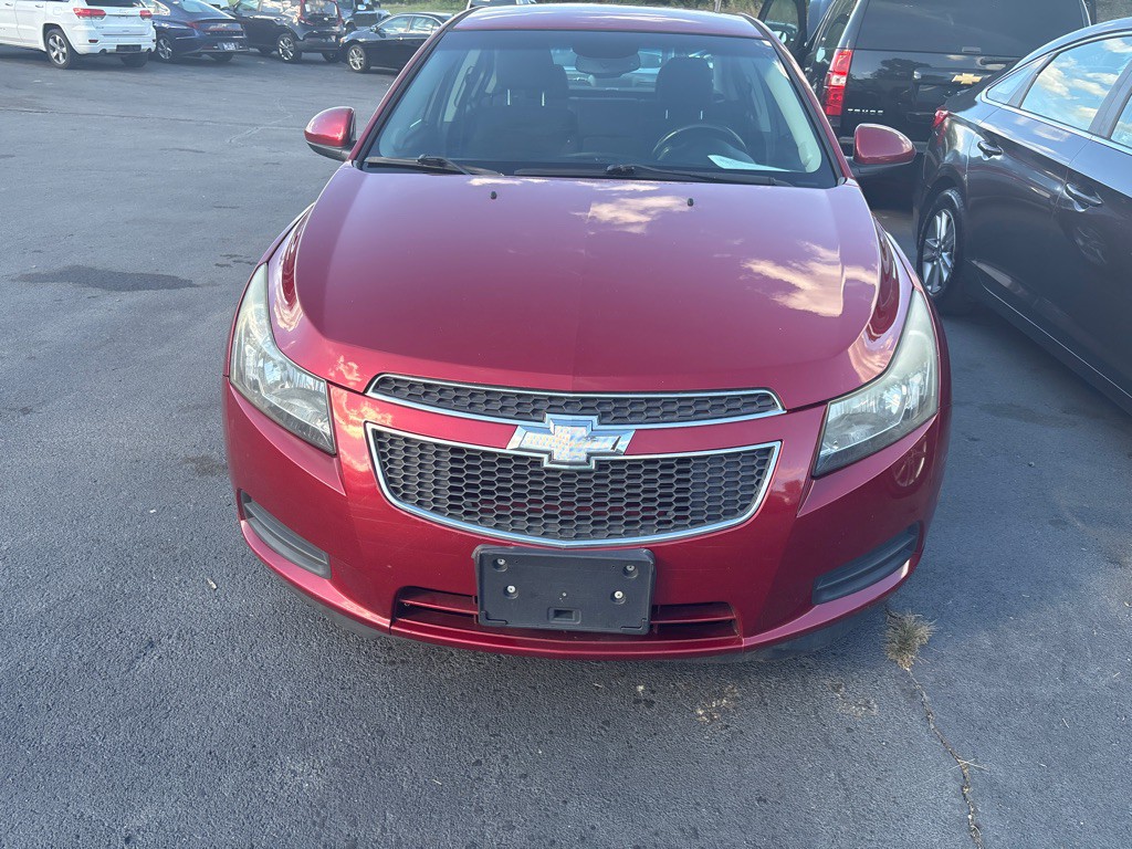 2013 Chevrolet Cruze Image 1