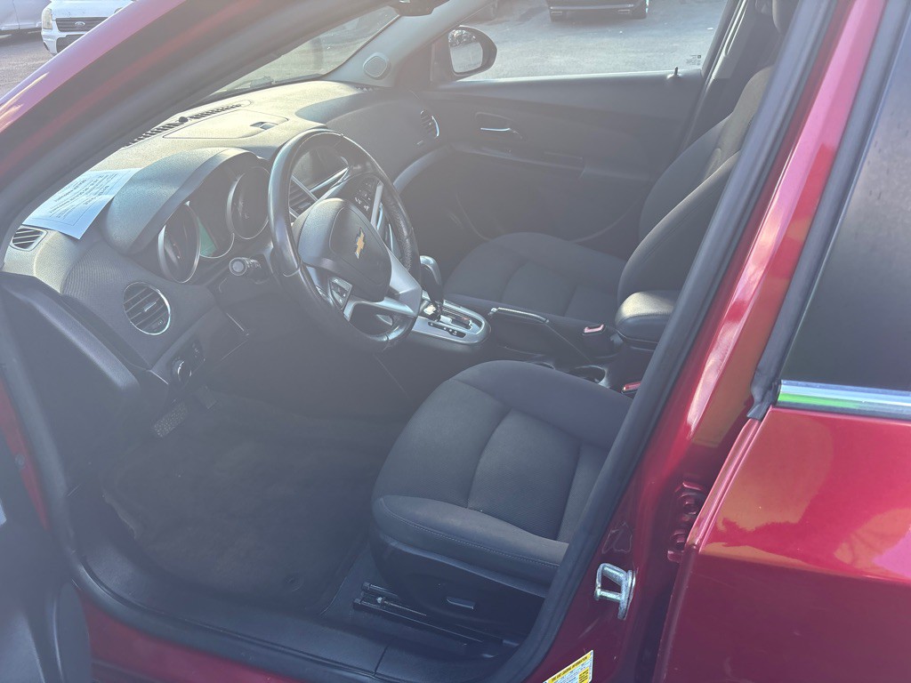 2013 Chevrolet Cruze Image 7