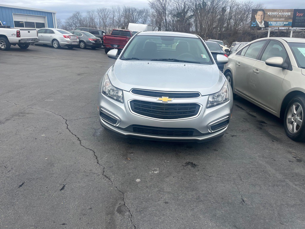 2016 Chevrolet Cruze Image 1