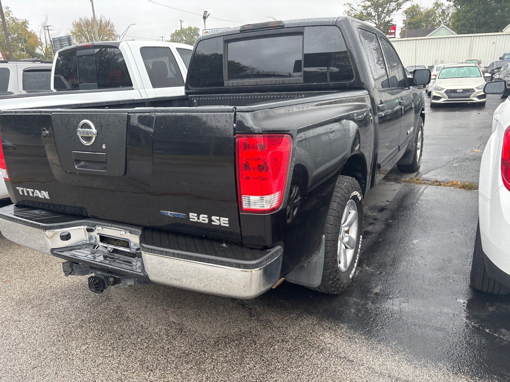 2010 Nissan Titan Image 10