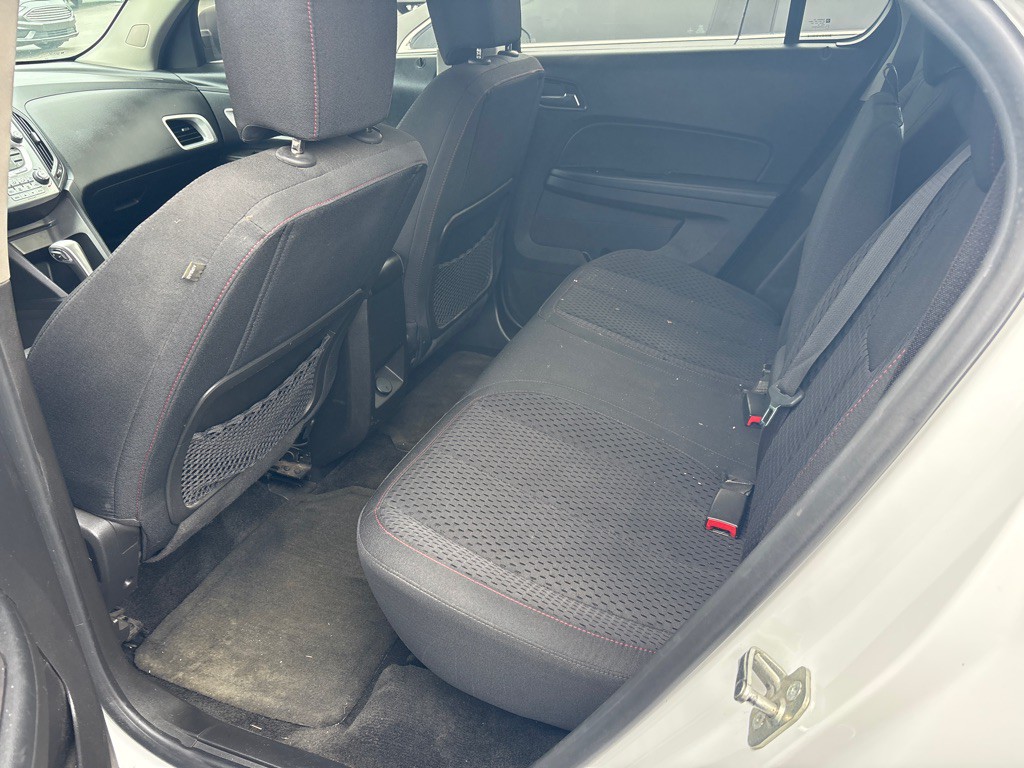 2015 Chevrolet Equinox Image 8