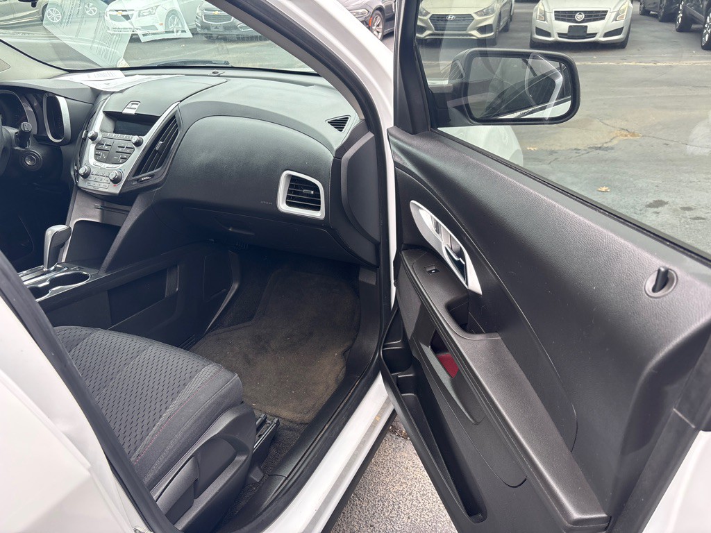 2015 Chevrolet Equinox Image 13