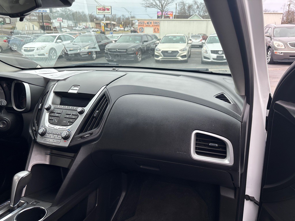 2015 Chevrolet Equinox Image 14