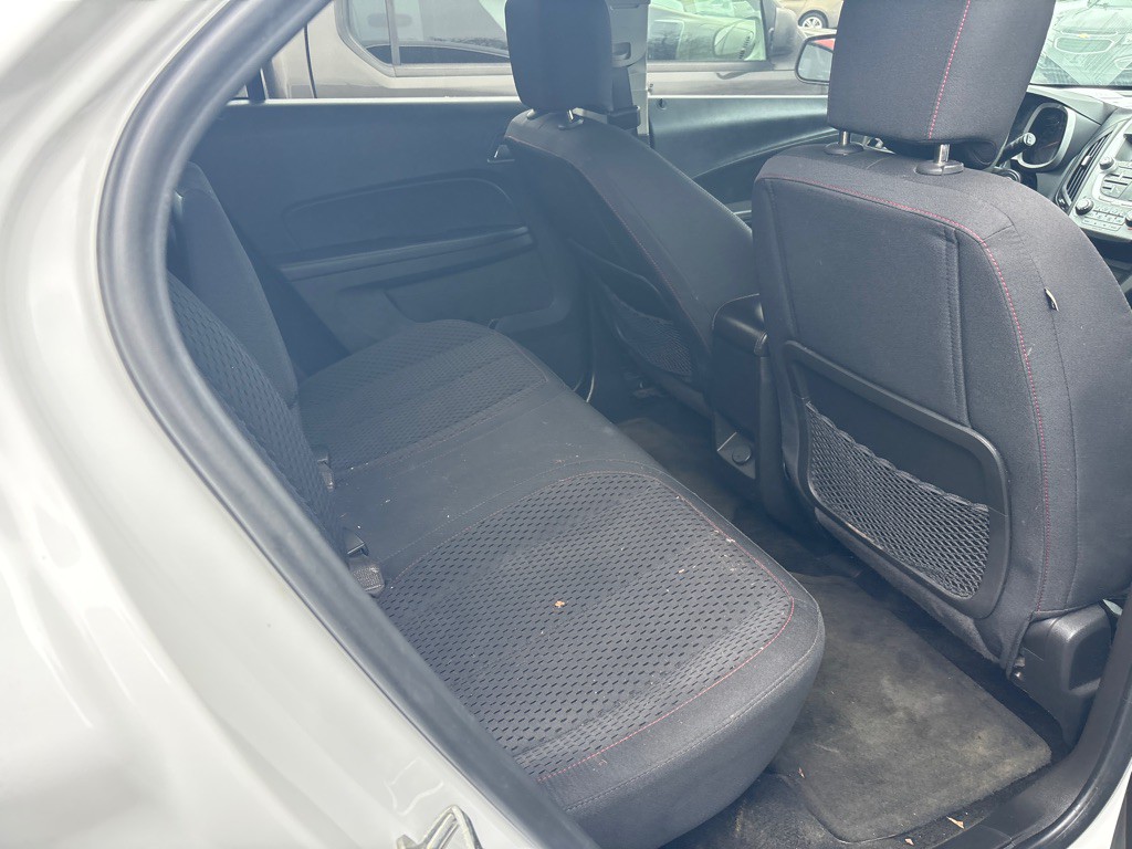 2015 Chevrolet Equinox Image 17