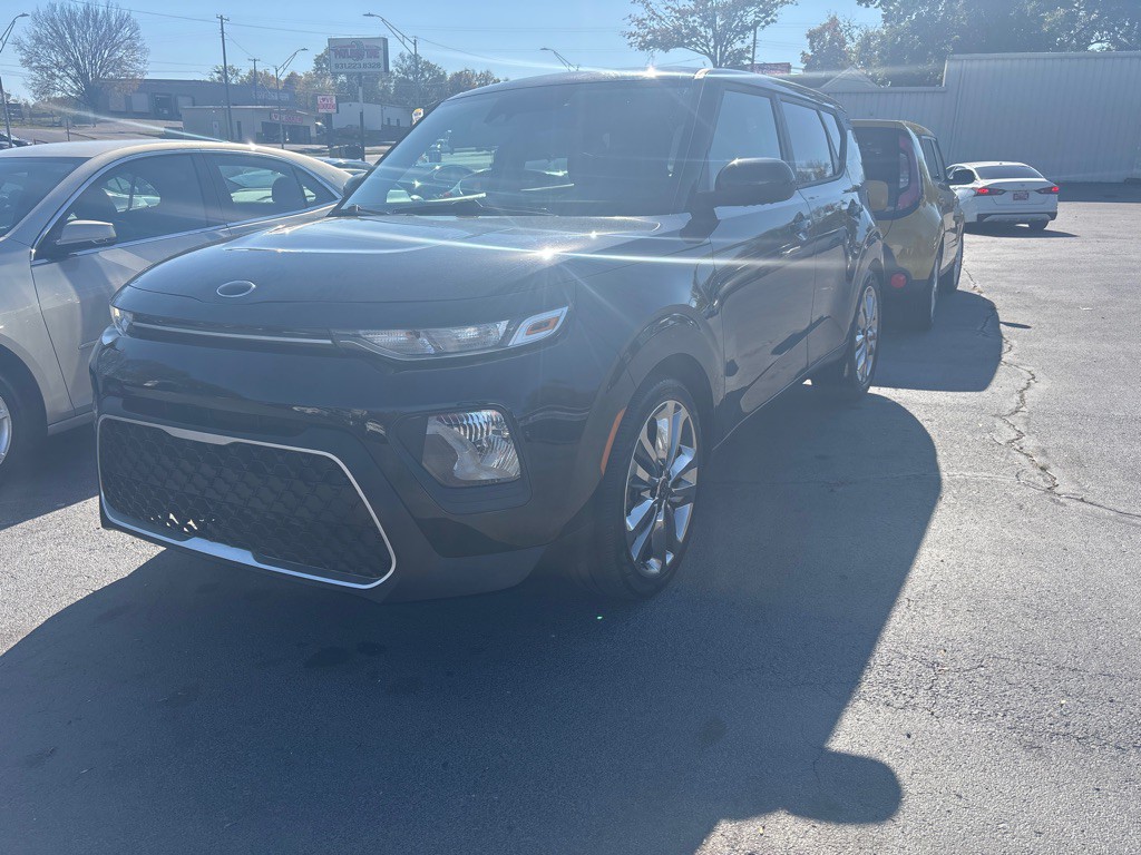 2020 Kia Soul Image 2