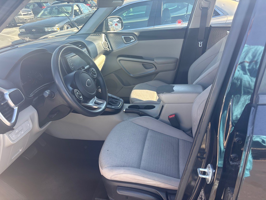 2020 Kia Soul Image 6