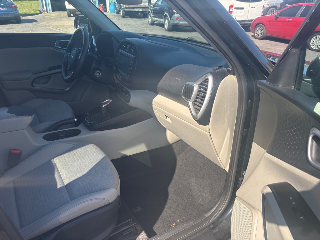 2020 Kia Soul Image 14