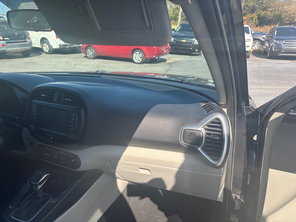 2020 Kia Soul Image 15