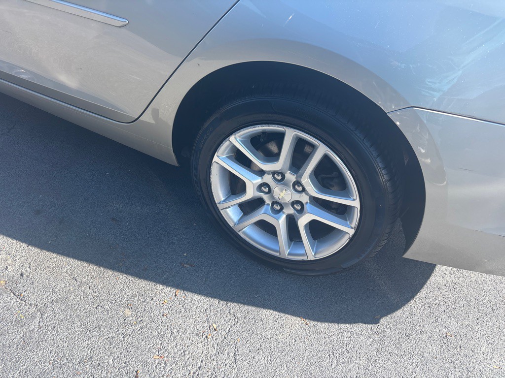 2014 Chevrolet Malibu Image 10