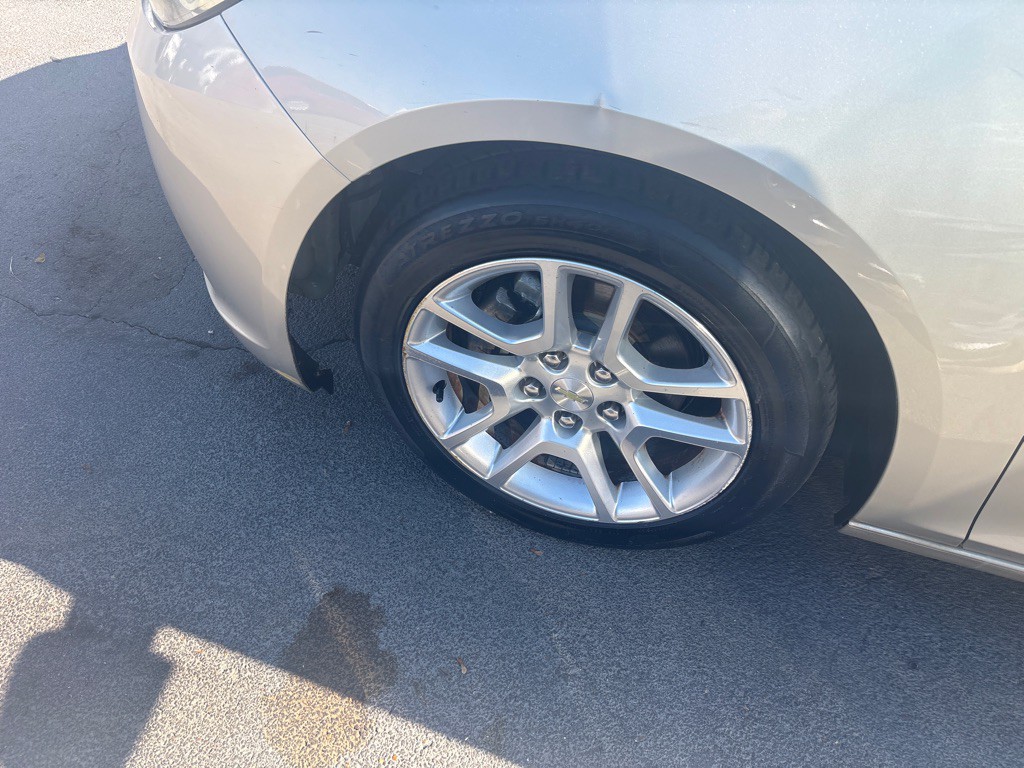 2014 Chevrolet Malibu Image 11