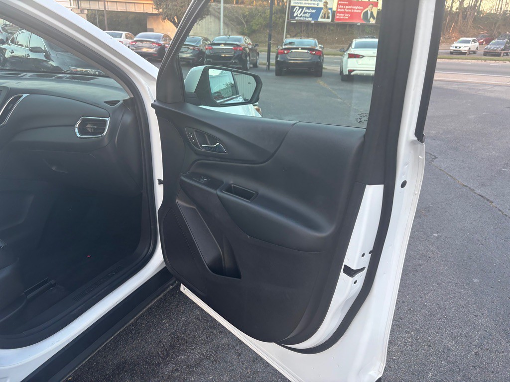 2021 Chevrolet Equinox Image 16