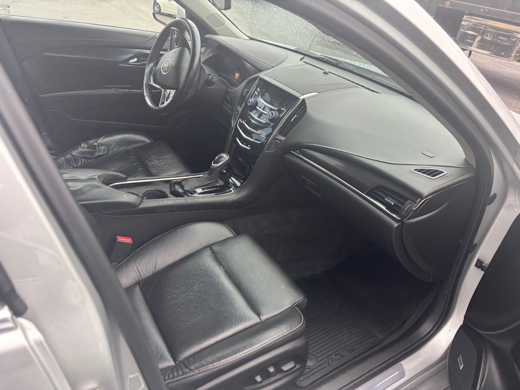 2013 Cadillac ATS Image 12