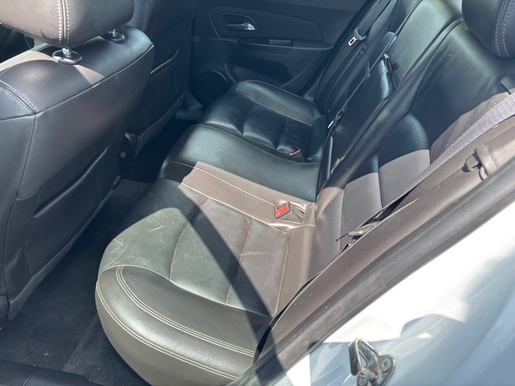 2014 Chevrolet Cruze Image 8