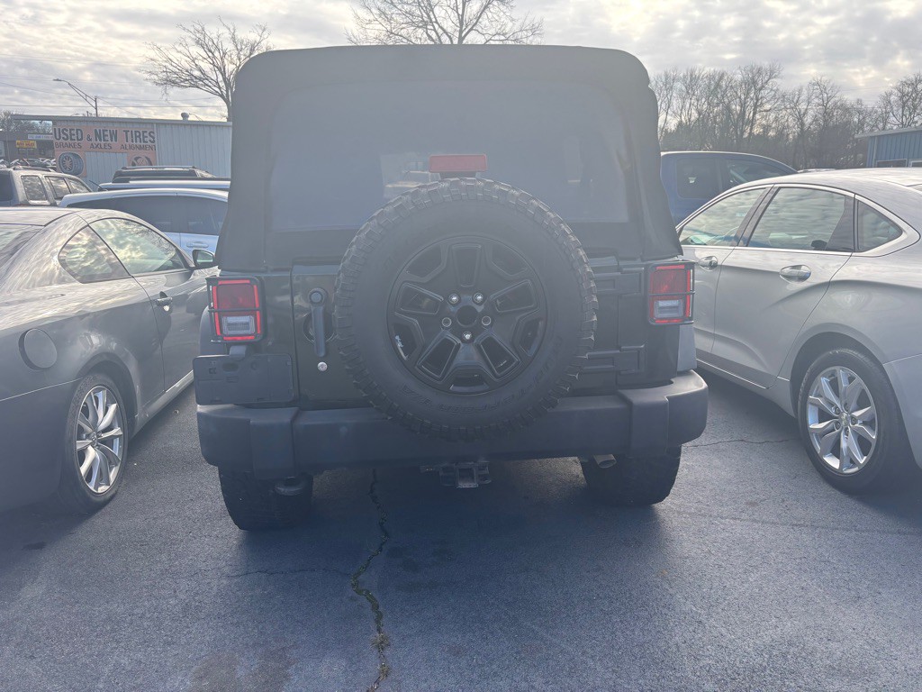 2011 Jeep Wrangler Unlimited Image 5