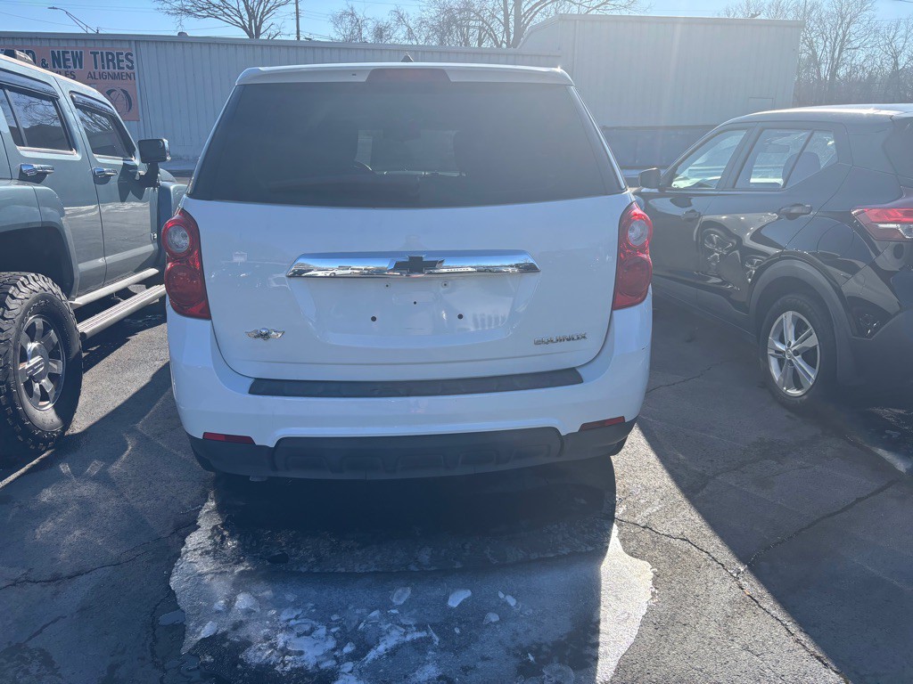 2011 Chevrolet Equinox Image 4