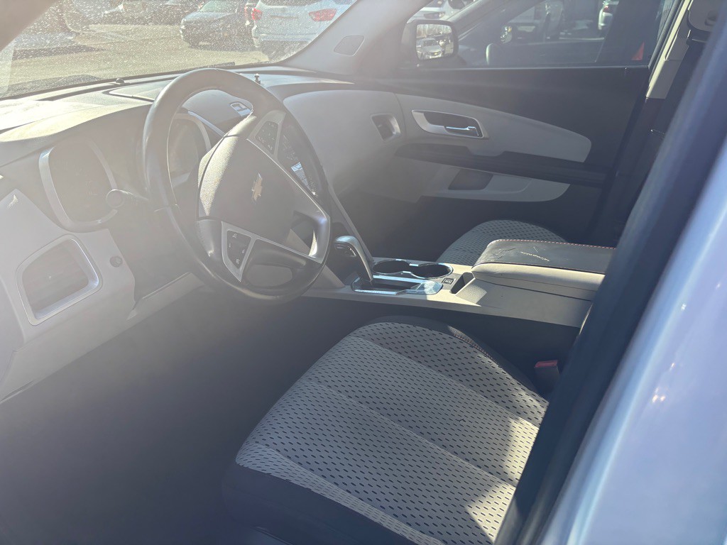 2011 Chevrolet Equinox Image 7