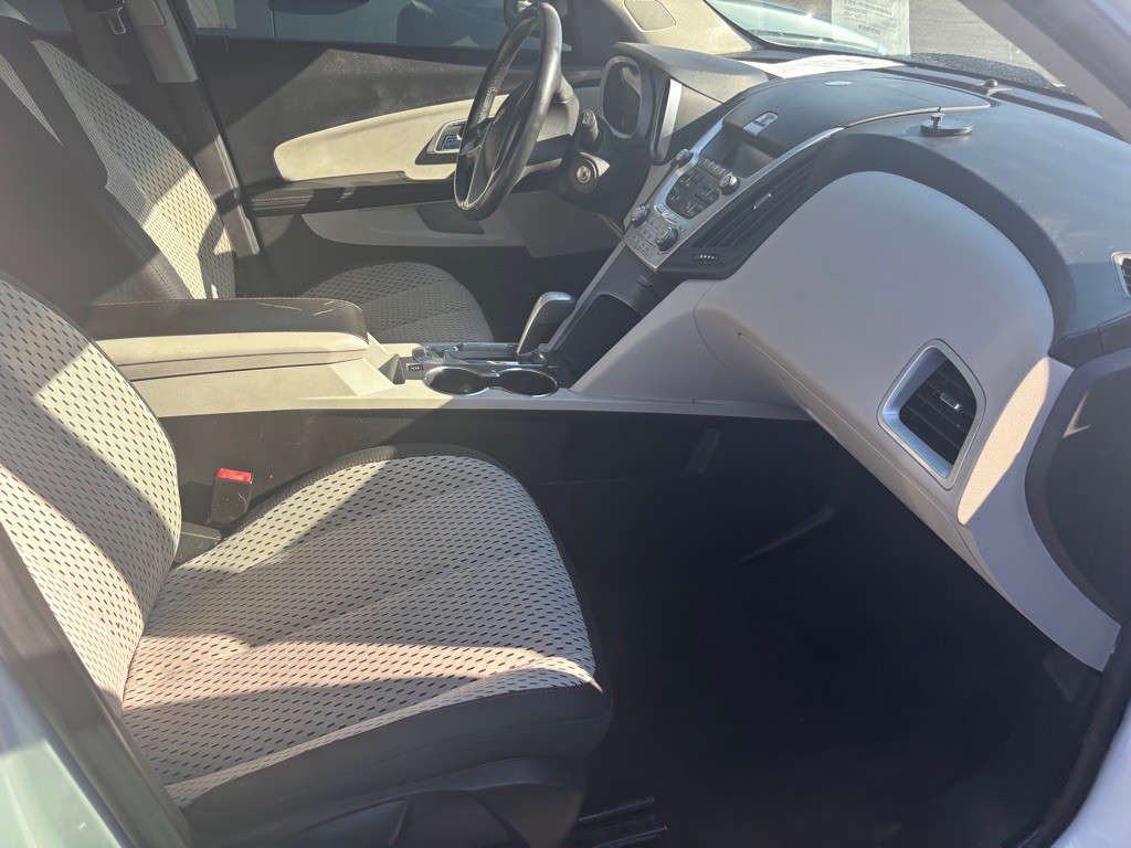 2011 Chevrolet Equinox Image 15