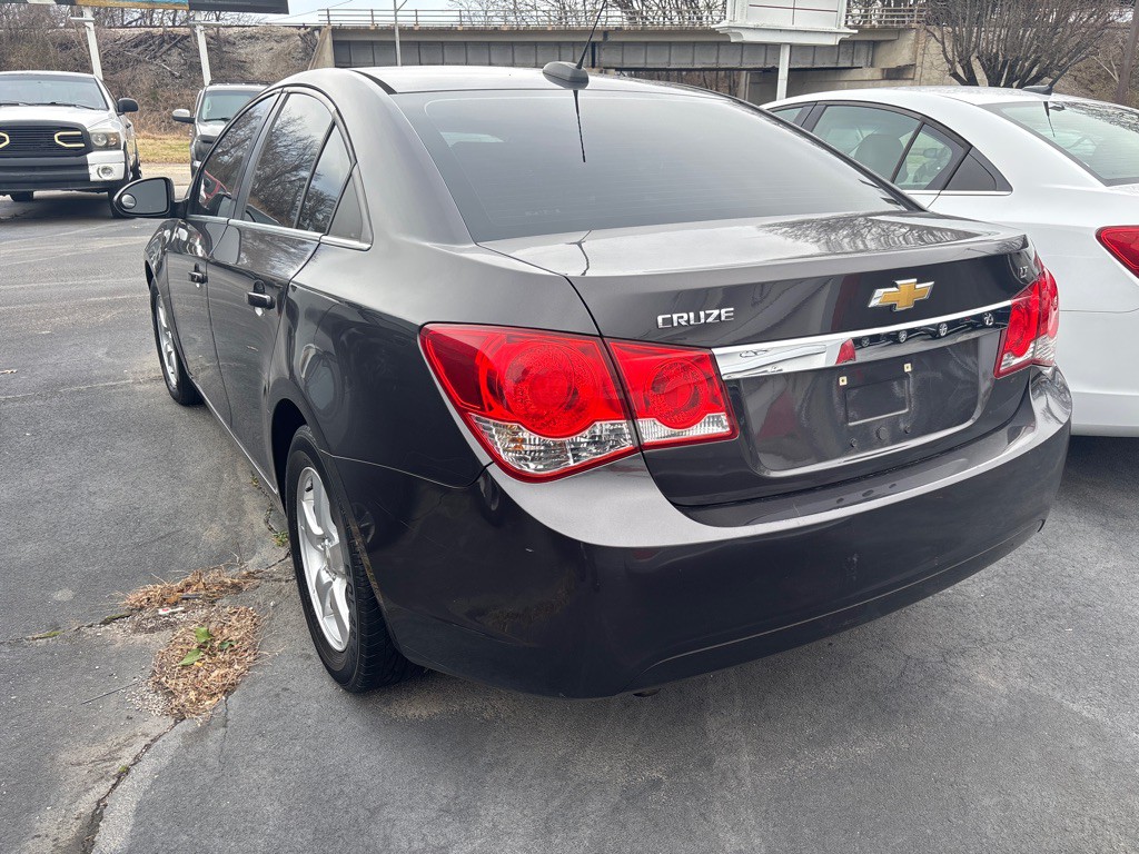 2015 Chevrolet Cruze Image 3