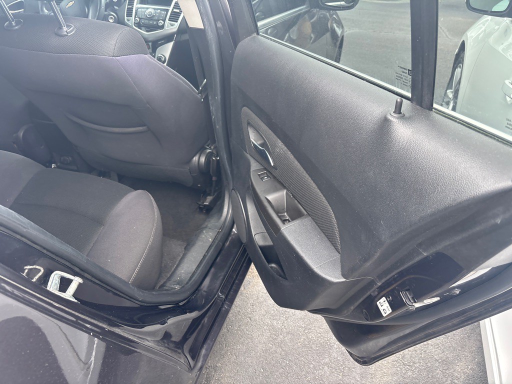 2015 Chevrolet Cruze Image 10