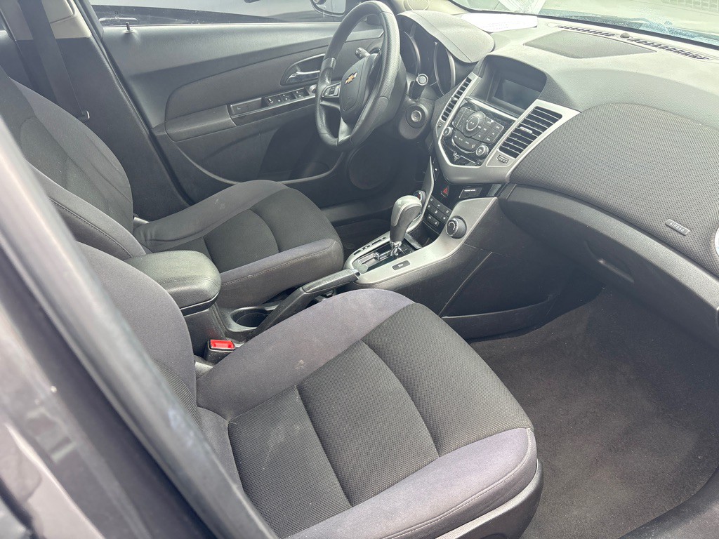 2015 Chevrolet Cruze Image 13