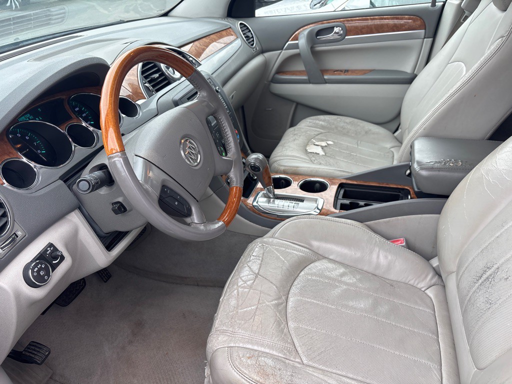 2011 Buick Enclave Image 7