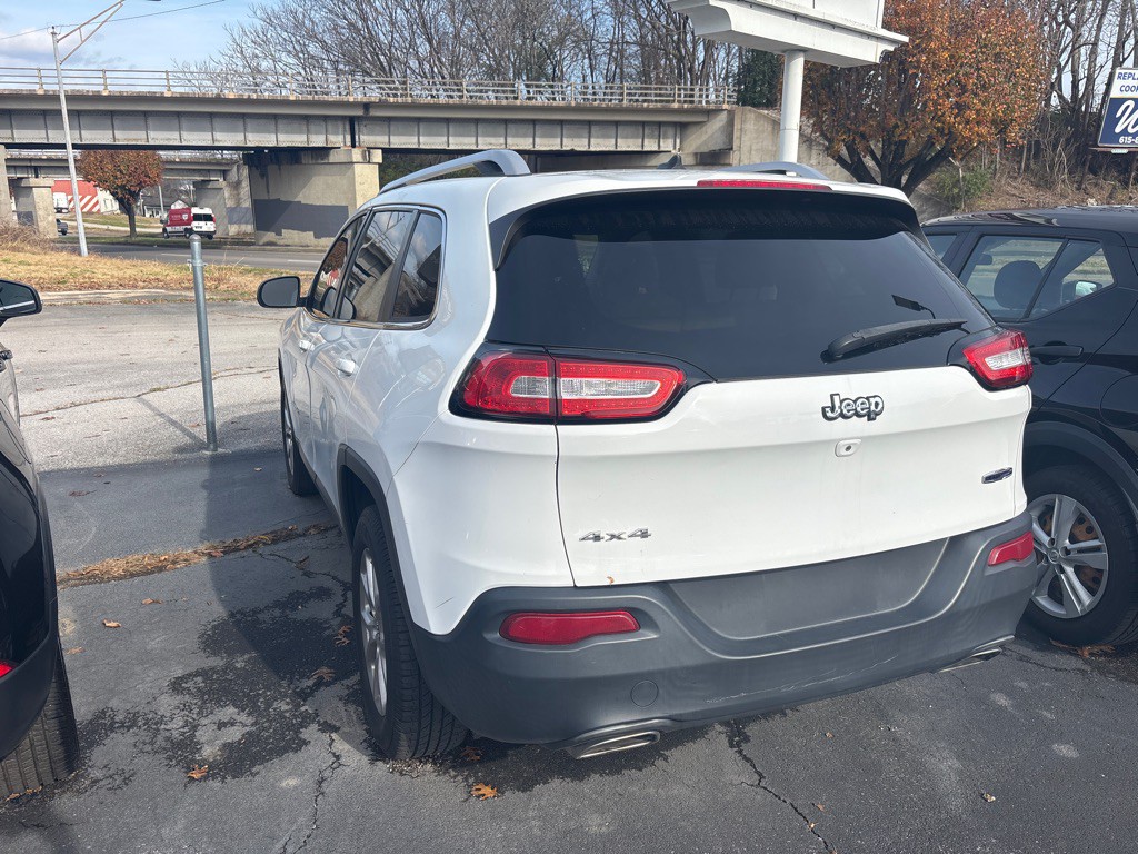 2015 Jeep Cherokee Image 3