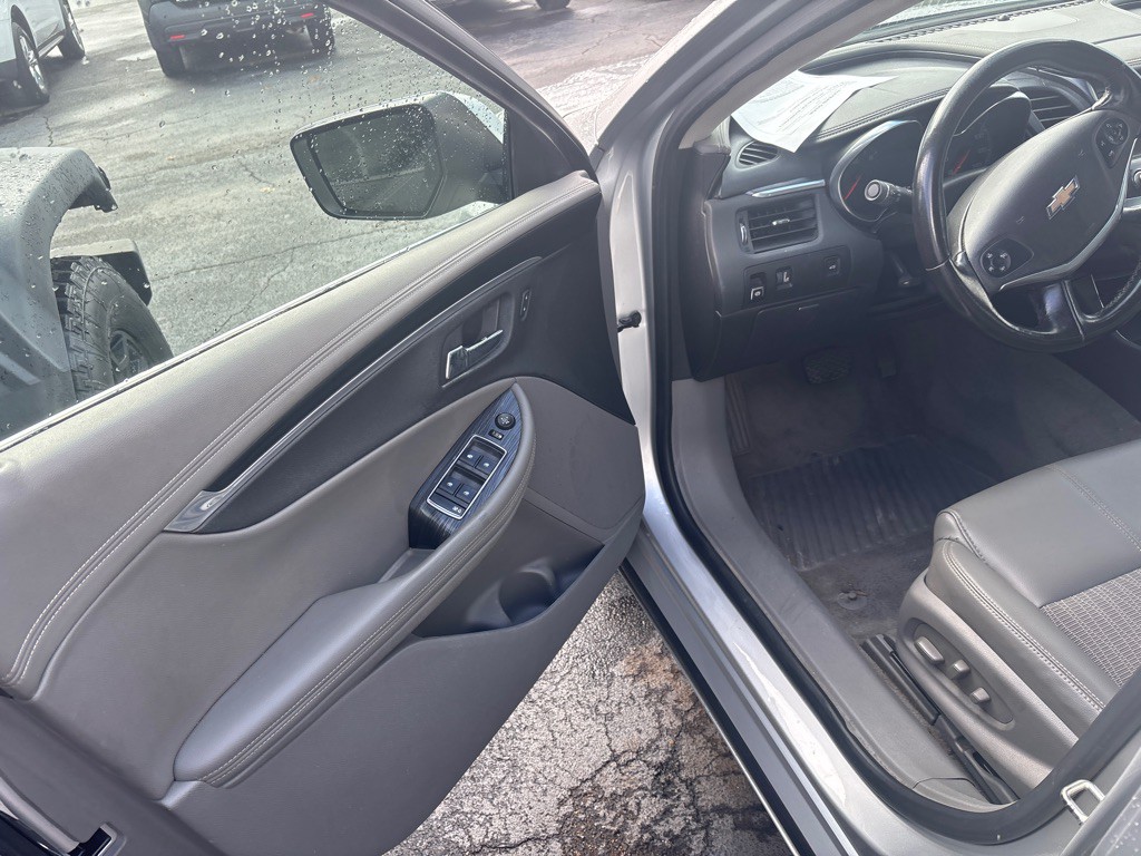 2017 Chevrolet Impala Image 6