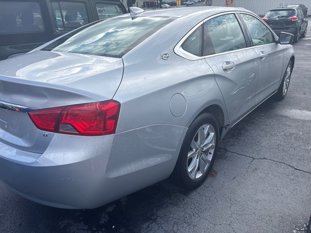 2017 Chevrolet Impala Image 9