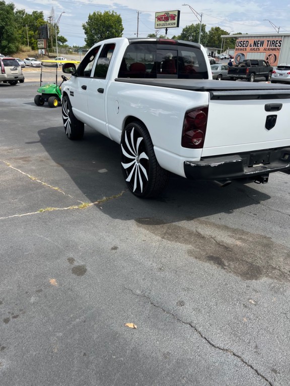 2007 Dodge Ram 1500 Image 10