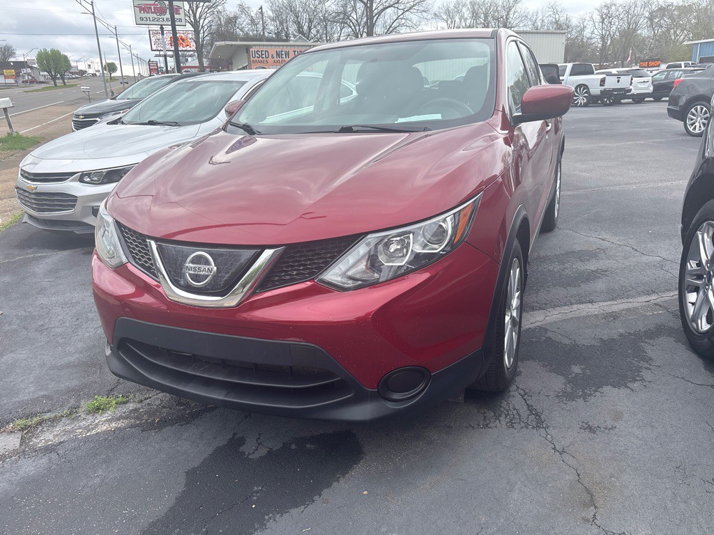 2019 Nissan Rogue Image 2