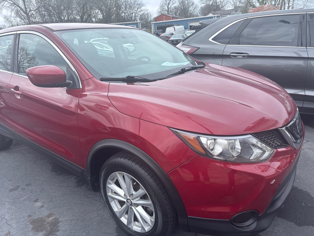 2019 Nissan Rogue Image 10