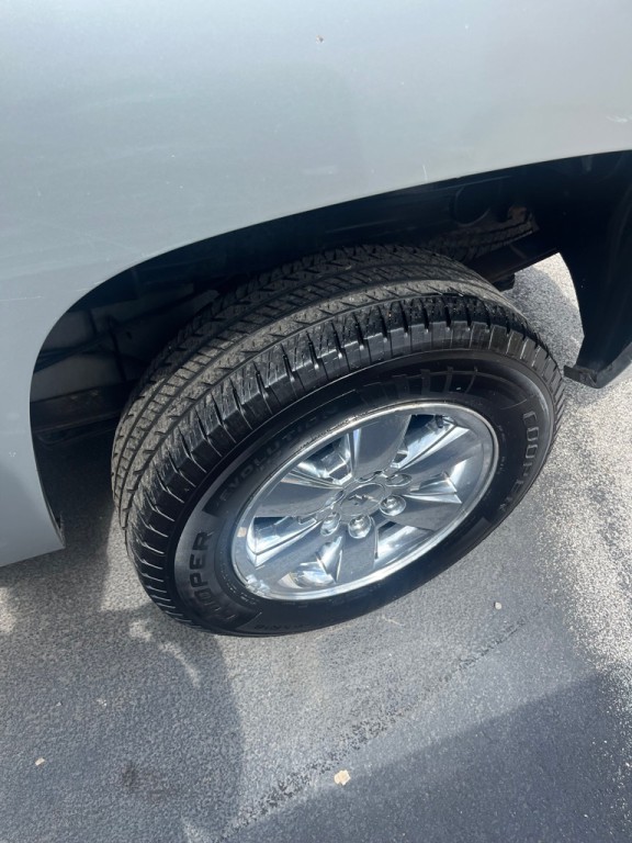 2010 Chevrolet Silverado 1500 Image 4