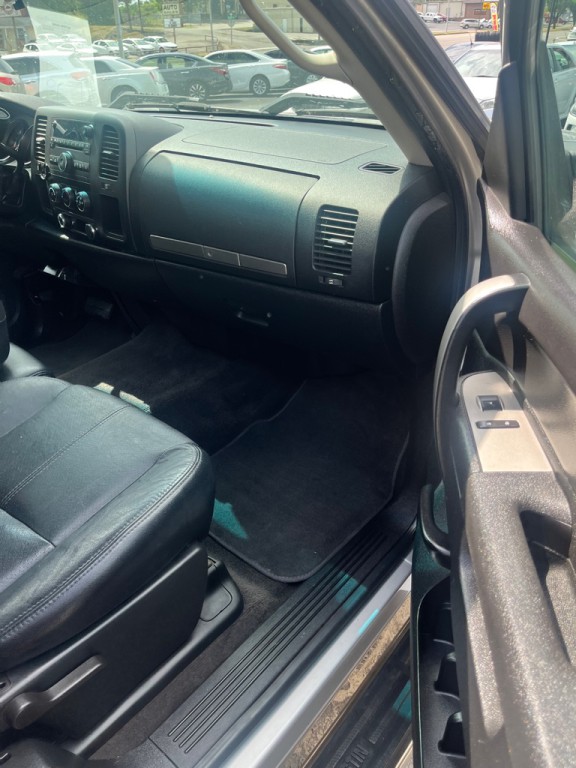 2010 Chevrolet Silverado 1500 Image 11