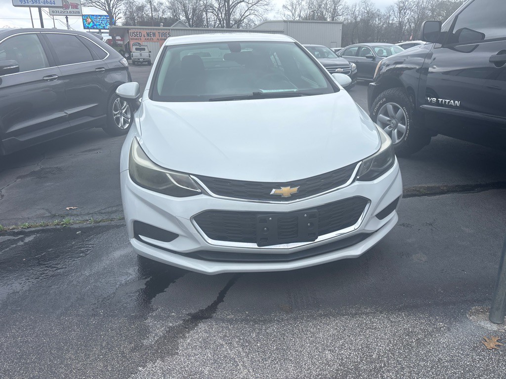 2017 Chevrolet Cruze Image 1