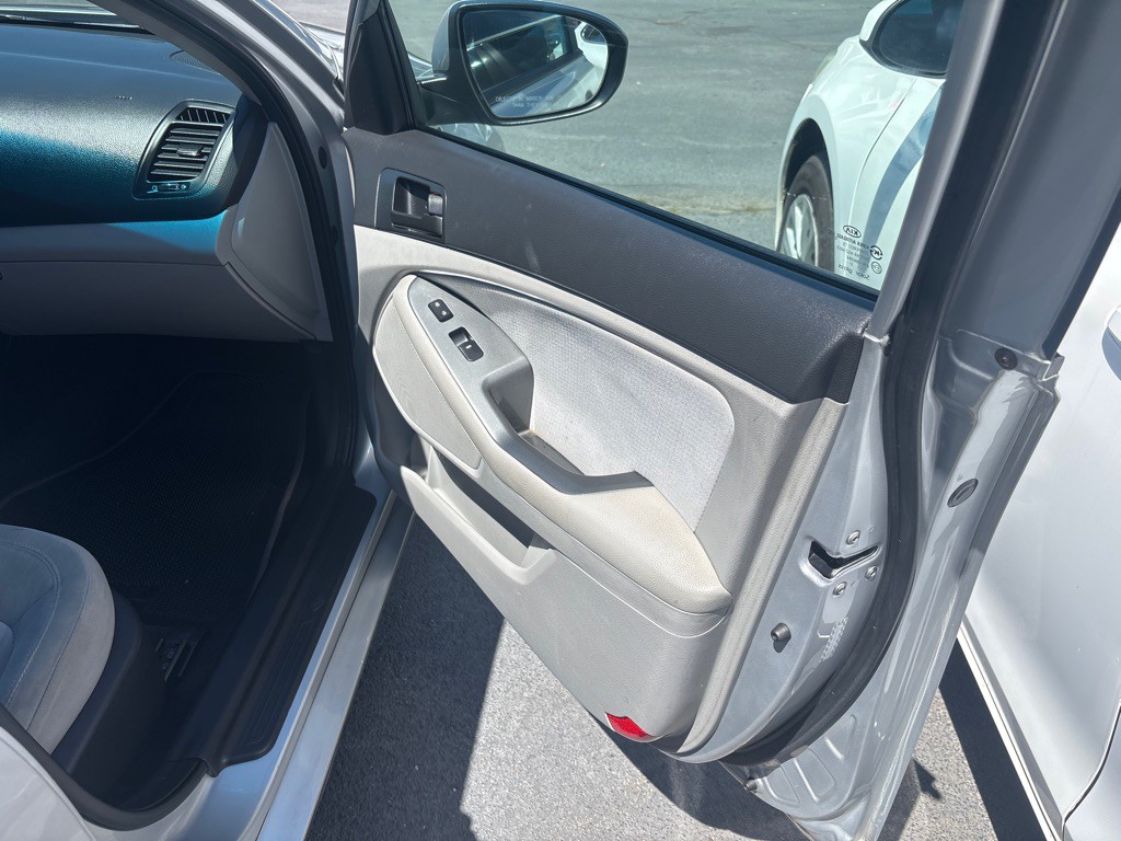 2011 Kia Optima Image 12