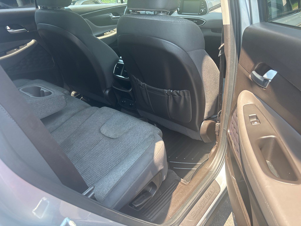 2019 Hyundai Santa Fe Image 10