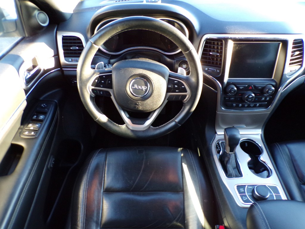 2017 Jeep Grand Cherokee Image 11