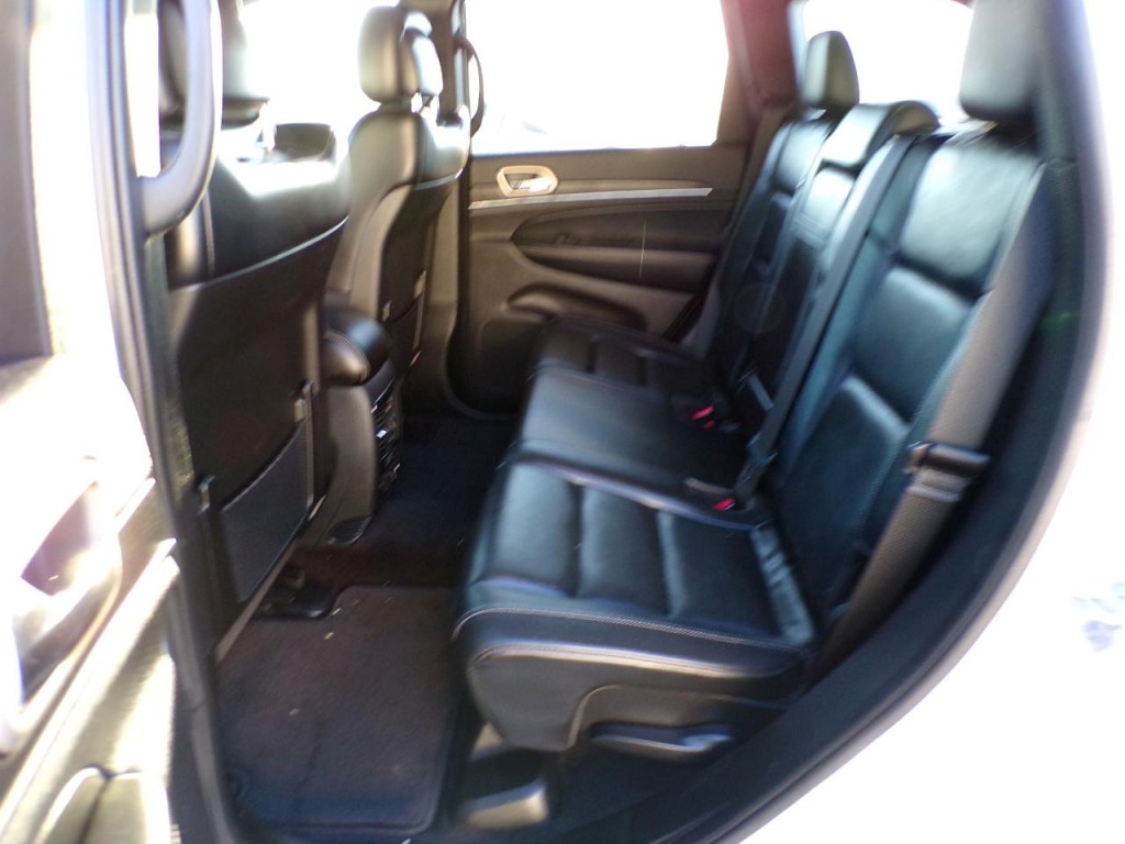 2017 Jeep Grand Cherokee Image 14