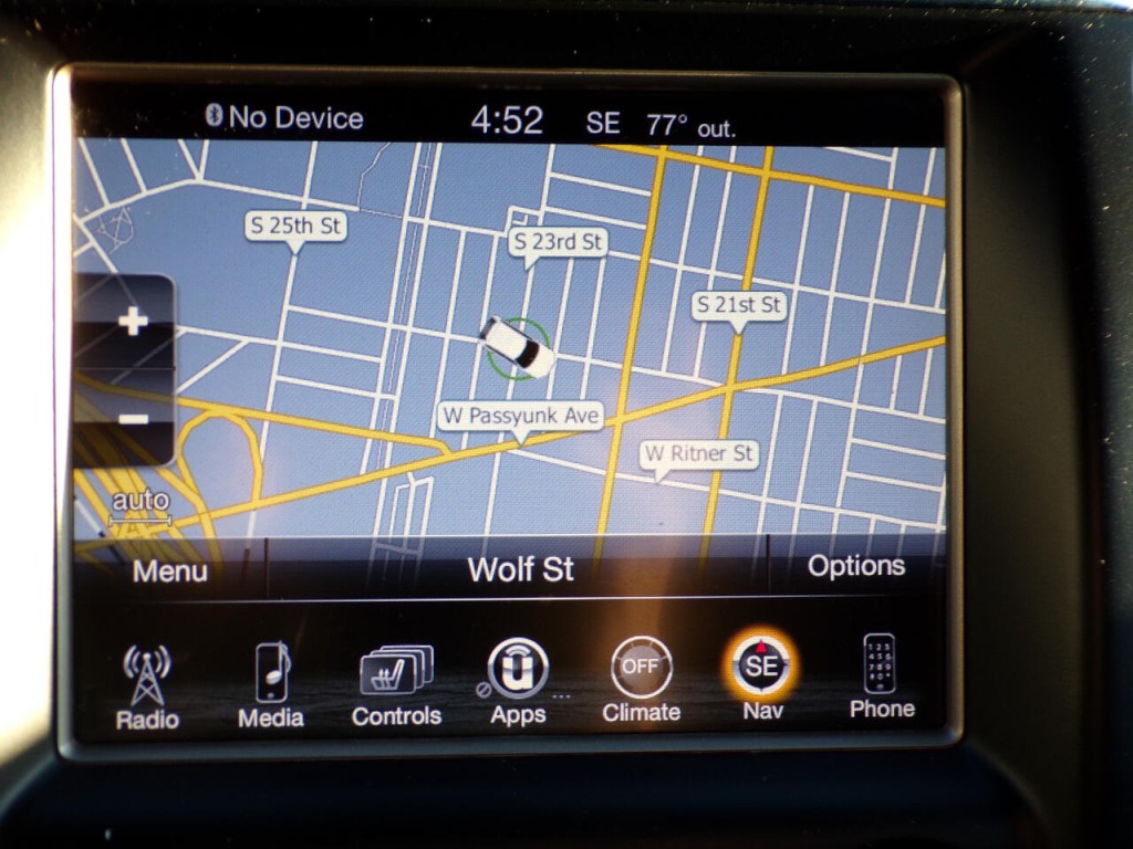 2017 Jeep Grand Cherokee Image 16