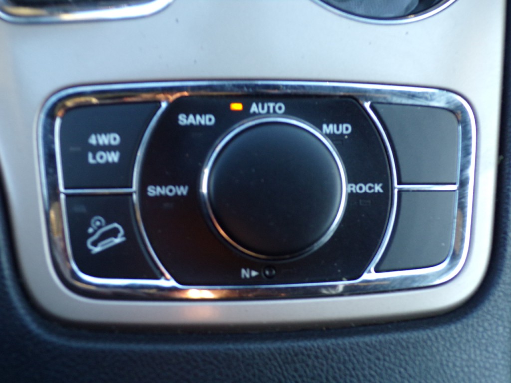 2017 Jeep Grand Cherokee Image 19