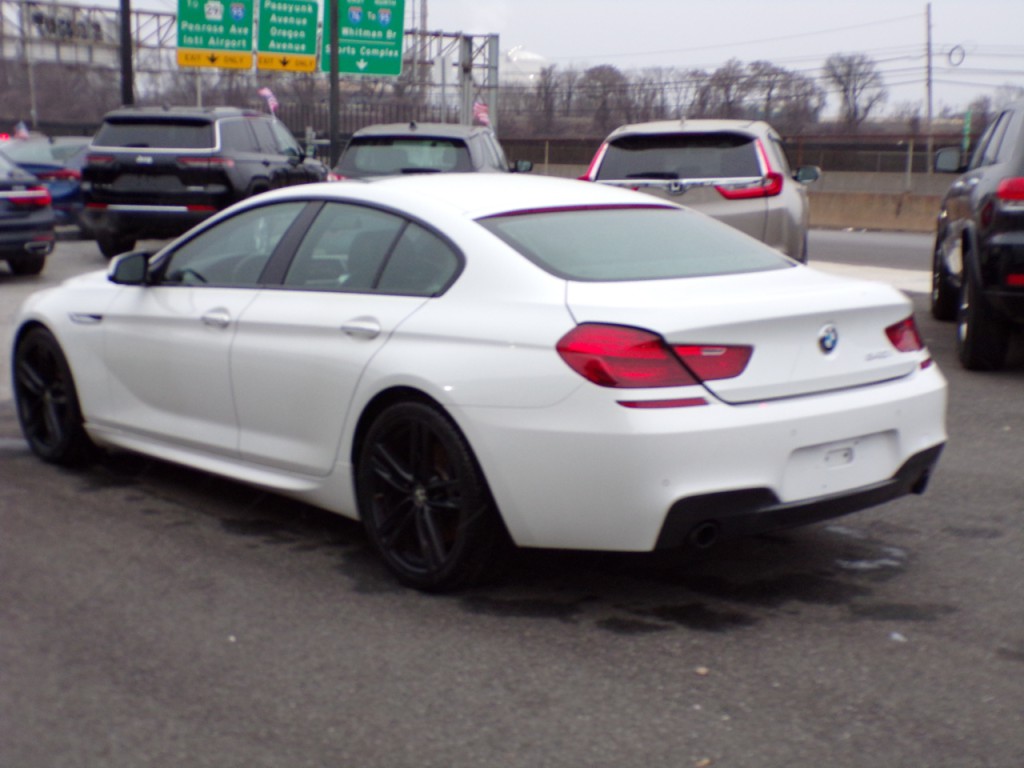 2015 BMW 6 Series Image 7