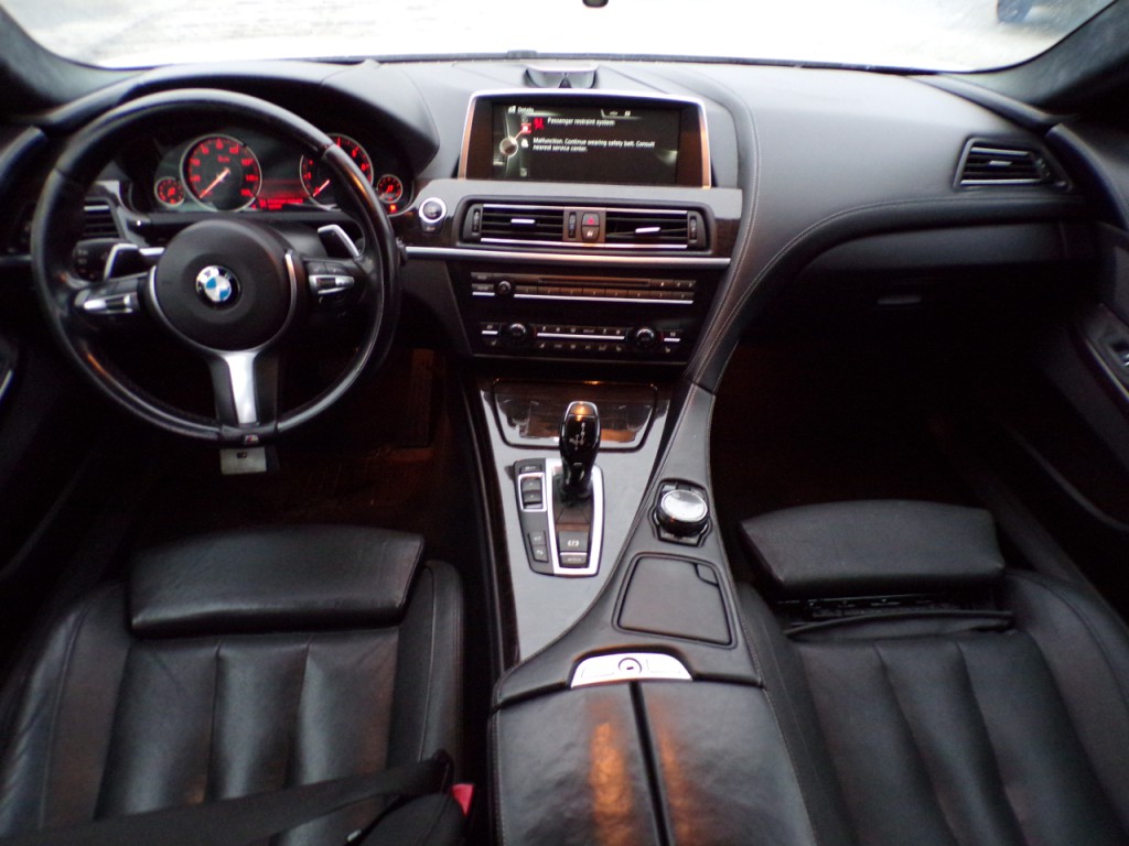 2015 BMW 6 Series Image 10