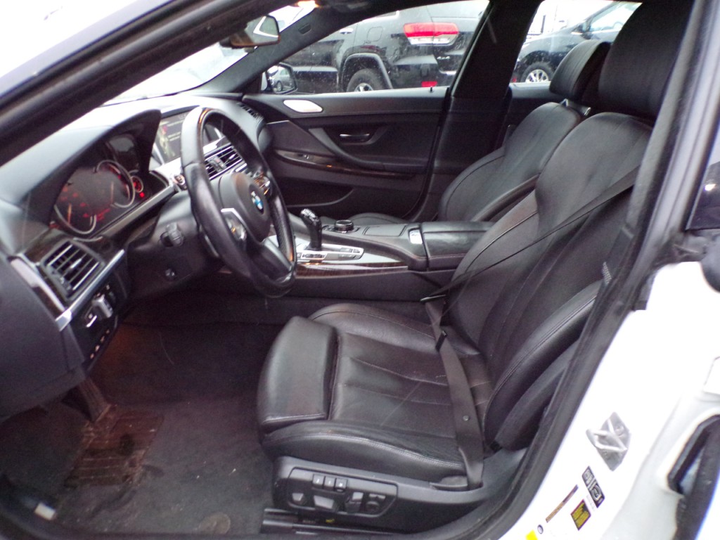 2015 BMW 6 Series Image 12
